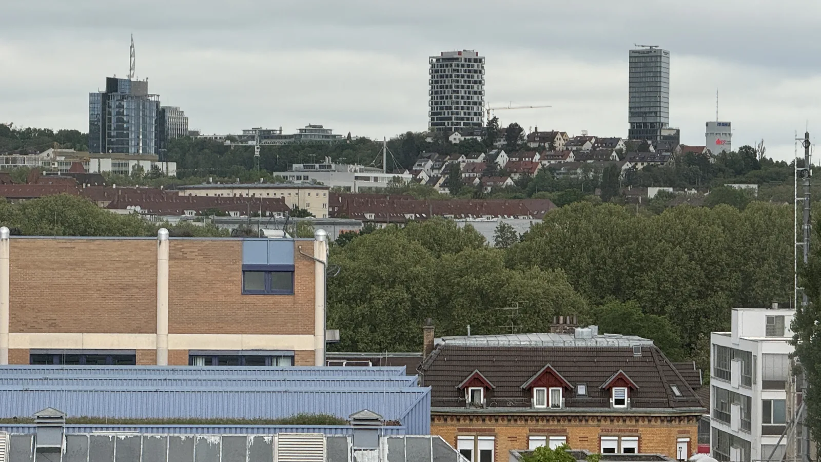 Blick über Stuttgart vom Pragsattel